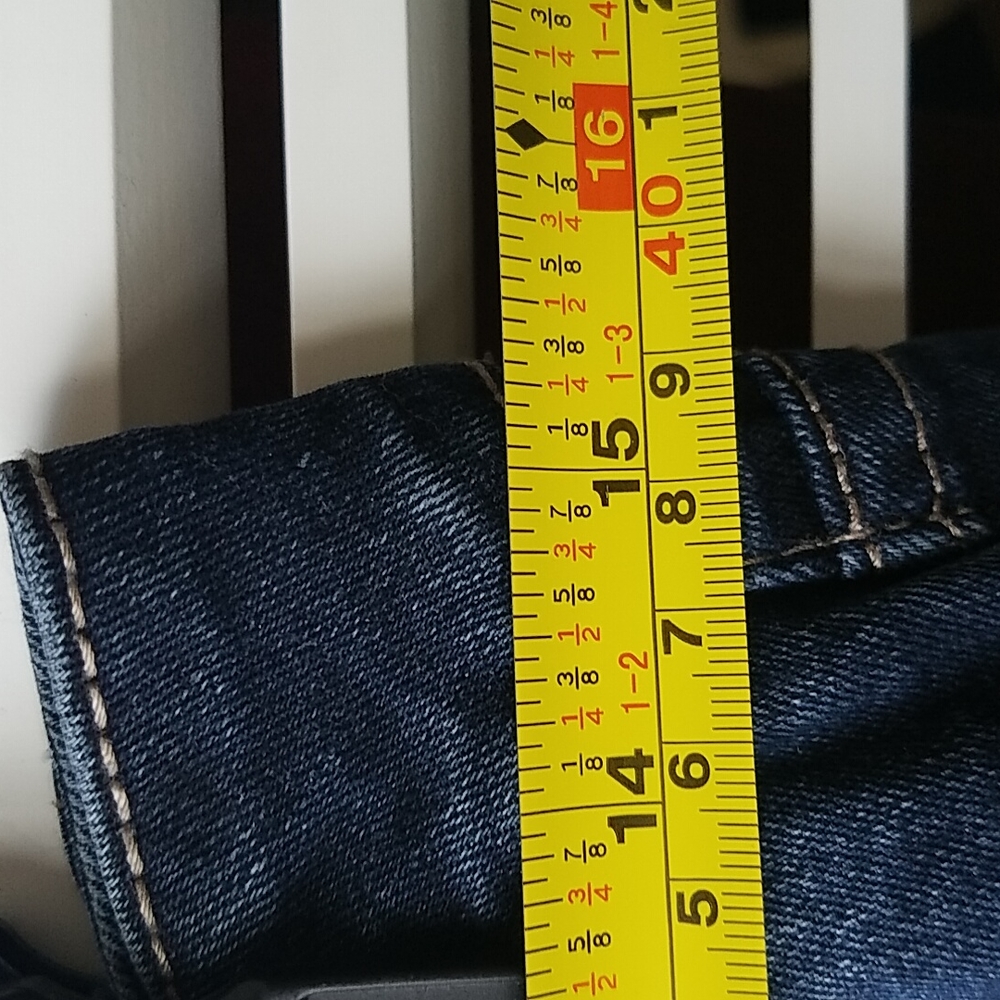 Jeans - Picture 9 of 9